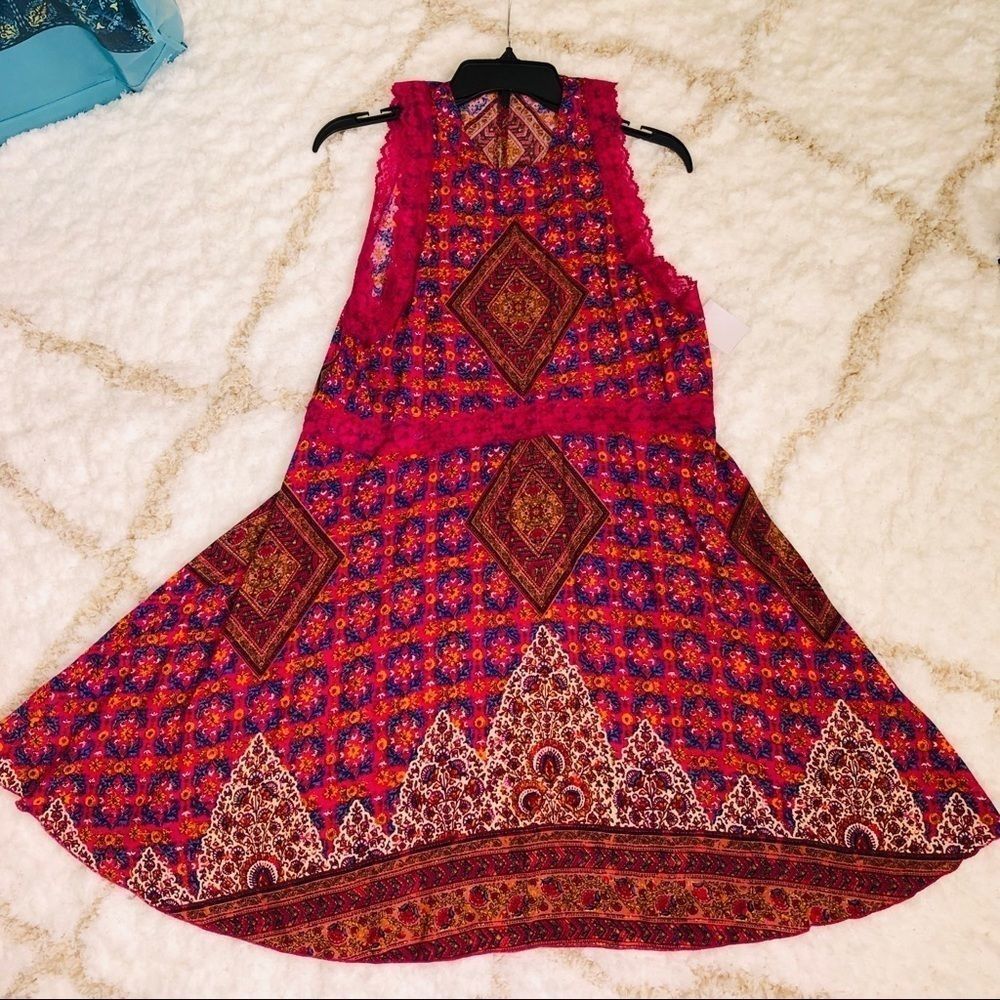 NWT Belk Boho Tunic Sz M Pink Print Free People Inspired Casual Summer Style